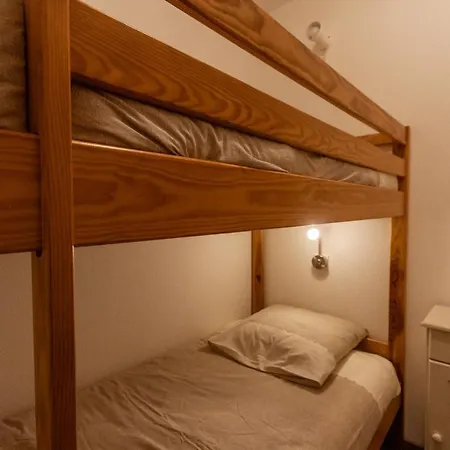 Apartament Centre Parking Balcon Et Wi Fi *